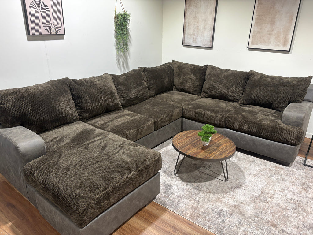 Brown Woodhaven Family Sectional with Reversible Ottoman