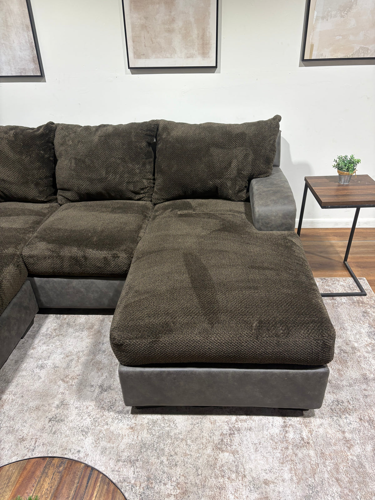 Brown Woodhaven Family Sectional with Reversible Ottoman