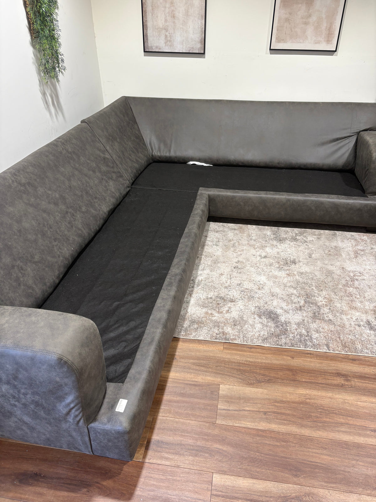 Brown Woodhaven Family Sectional with Reversible Ottoman