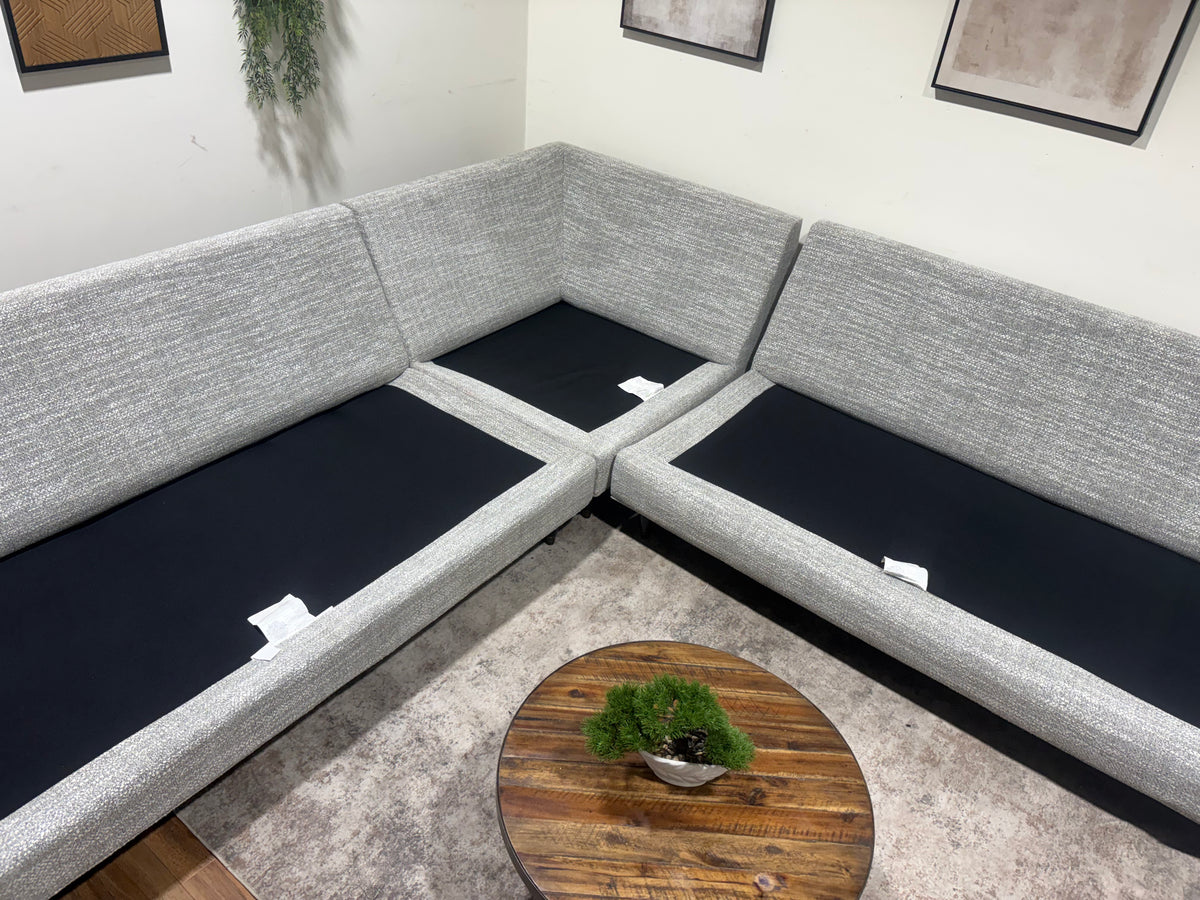 Jonathan Louis Brand Light Gray Sectional