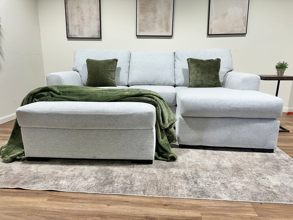 Gray Ashley Tasselton Reversible Sectional w/ Ottoman